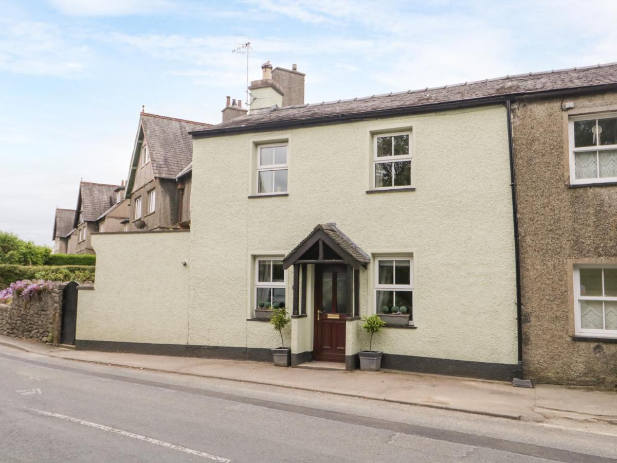Mulberry Cottage Grange-over-Sands Екстериор снимка